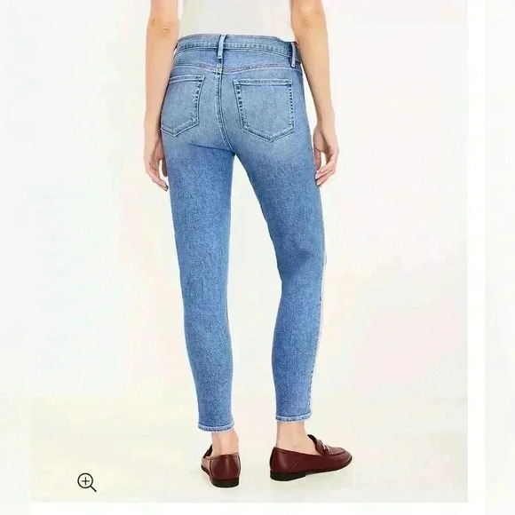 NWOT Loft Curvy Side Stripe Mid-Rise Skinny Jeans Indigo Wash - Picture 9 of 9
